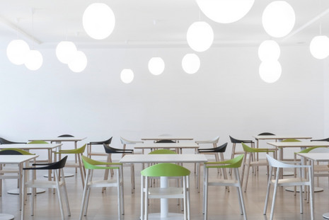 Landesberufschule Gutenberg - MONZA armchair